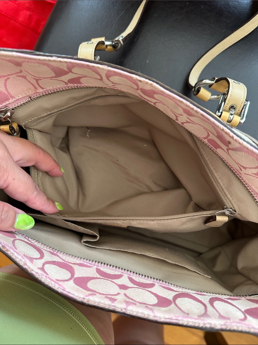 Coach Vintage Patchwork Shoulder Bag in Pink, Beige and Tan - Picture 7 of 11